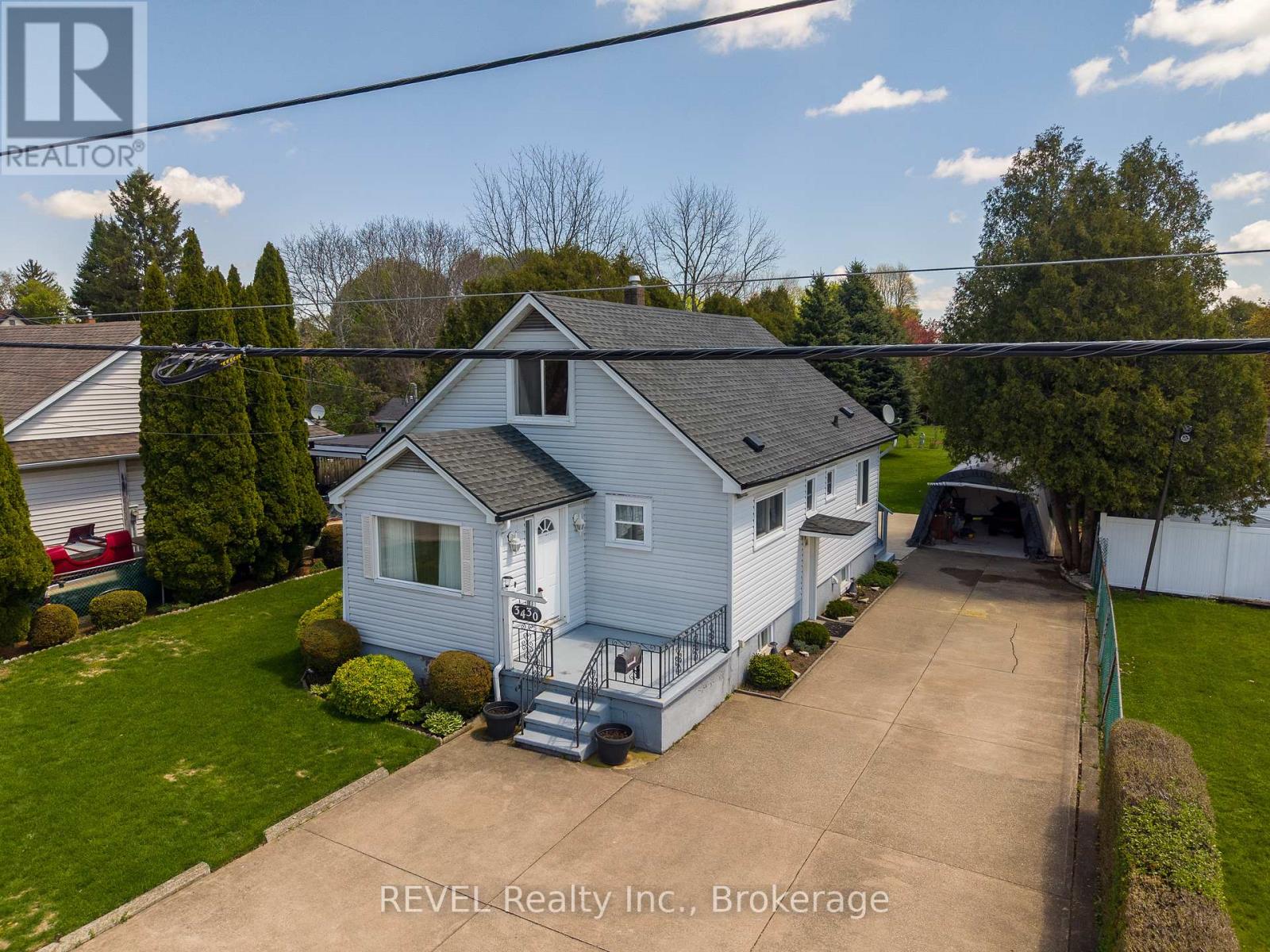 3430 Saint George Avenue, Niagara Falls, Ontario  L2J 2P8 - Photo 1 - X13114748
