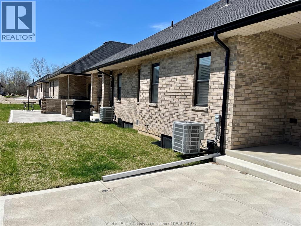 402 Westcott, Amherstburg, Ontario  N9V 0H1 - Photo 4 - 26010771