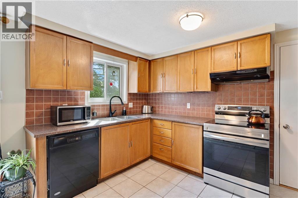 288 Grand Ridge Drive, Cambridge, Ontario  N1S 4X1 - Photo 13 - 40826463