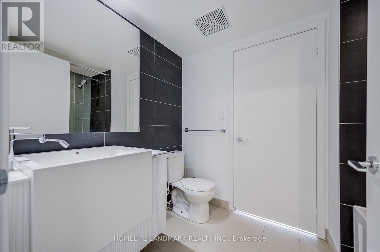 4911 - 21 Iceboat Terrace, Toronto, Ontario  M5V 4A9 - Photo 24 - C13114652