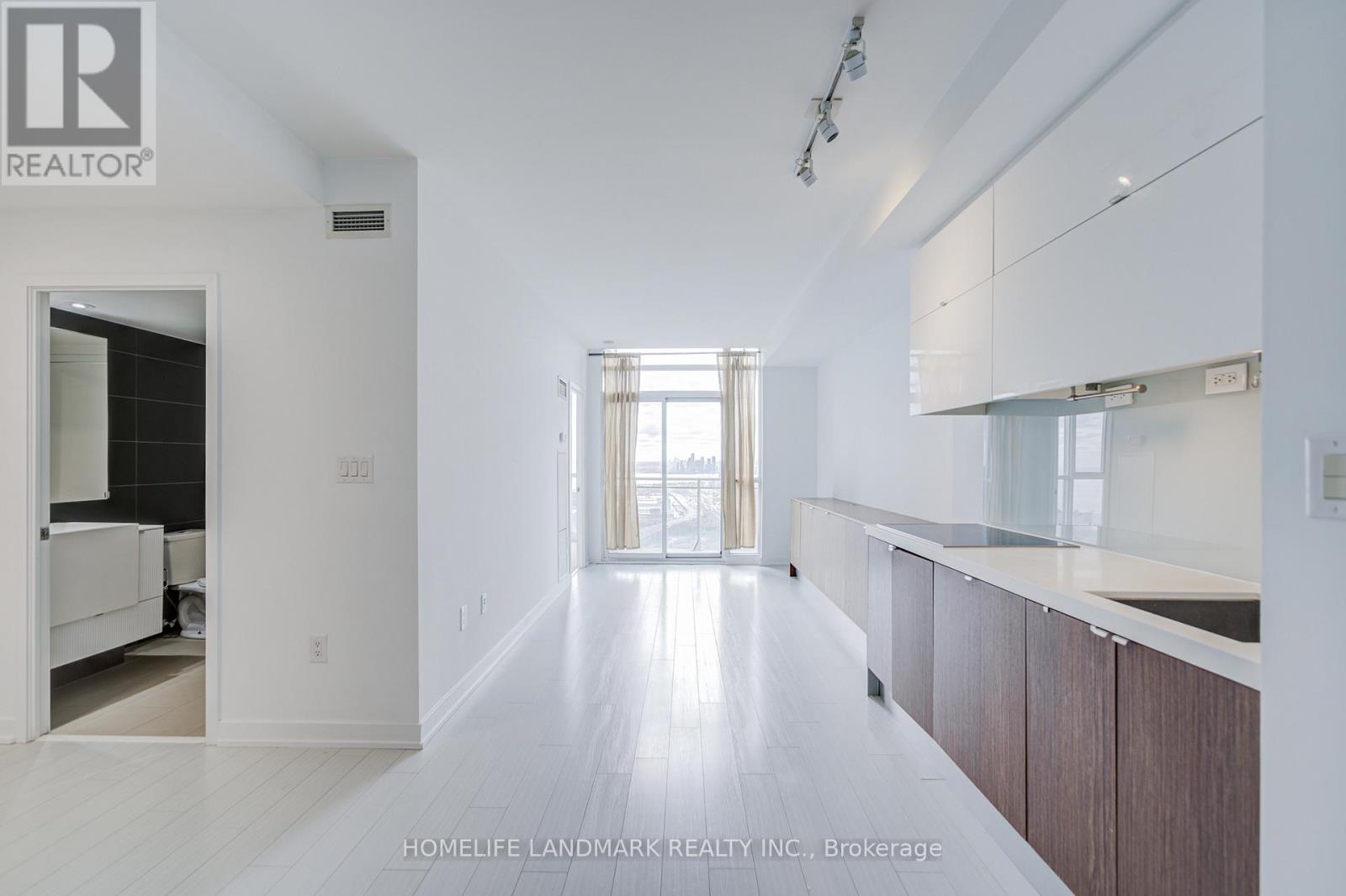 4911 - 21 Iceboat Terrace, Toronto, Ontario  M5V 4A9 - Photo 5 - C13114652