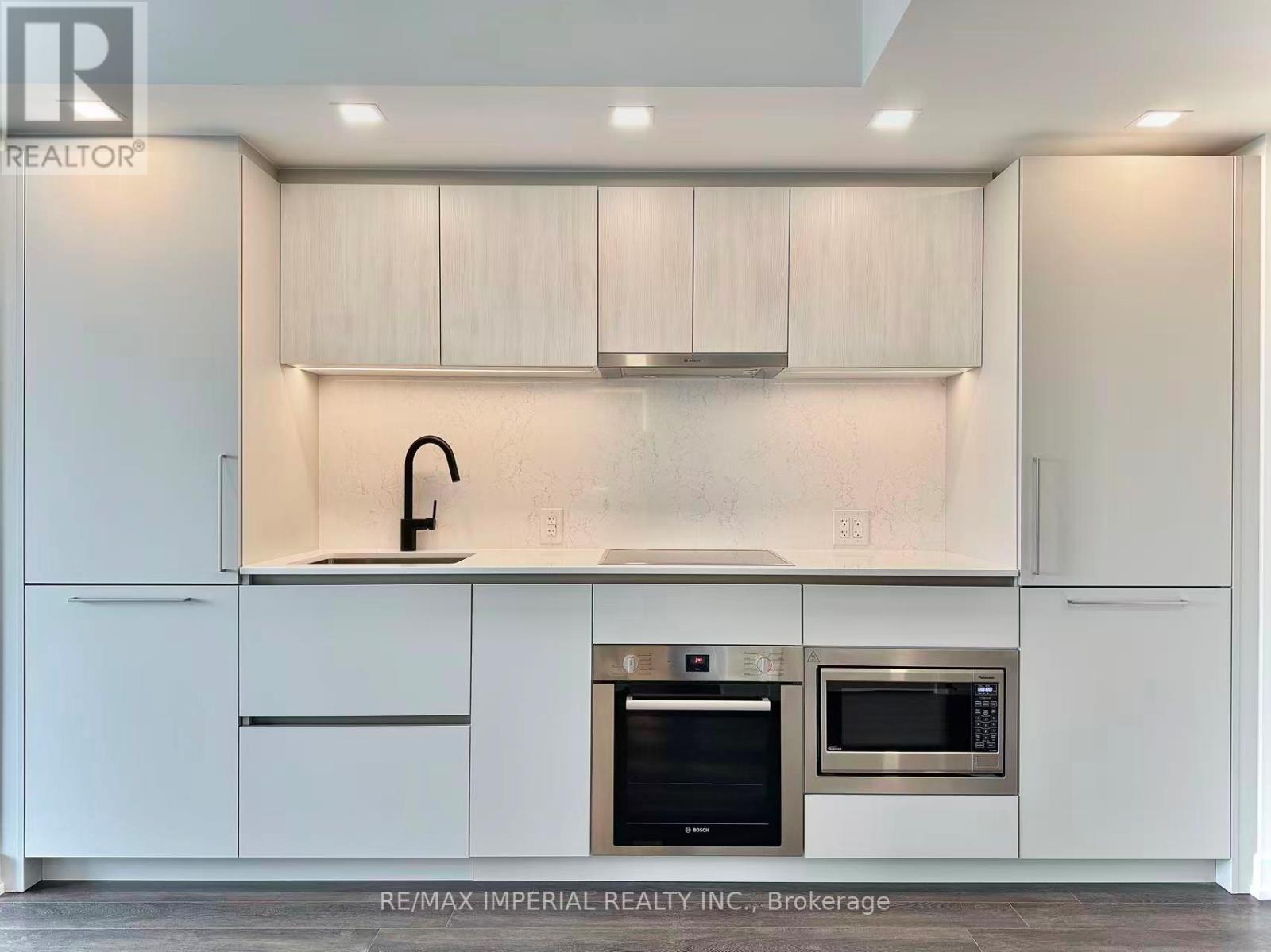 708 - 603 Sherbourne Street, Toronto, Ontario  M4X 1W5 - Photo 2 - C13114668
