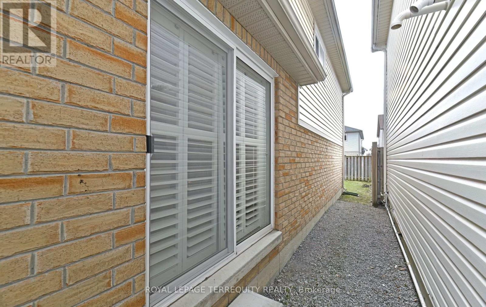 591 Luple Avenue, Oshawa, Ontario  L1K 0K7 - Photo 33 - E13114612