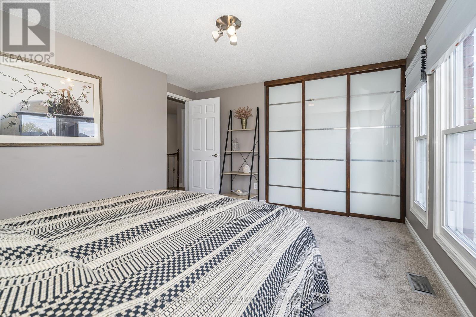 525 Sundown Crescent, Pickering, Ontario  L1V 6A8 - Photo 32 - E13114742