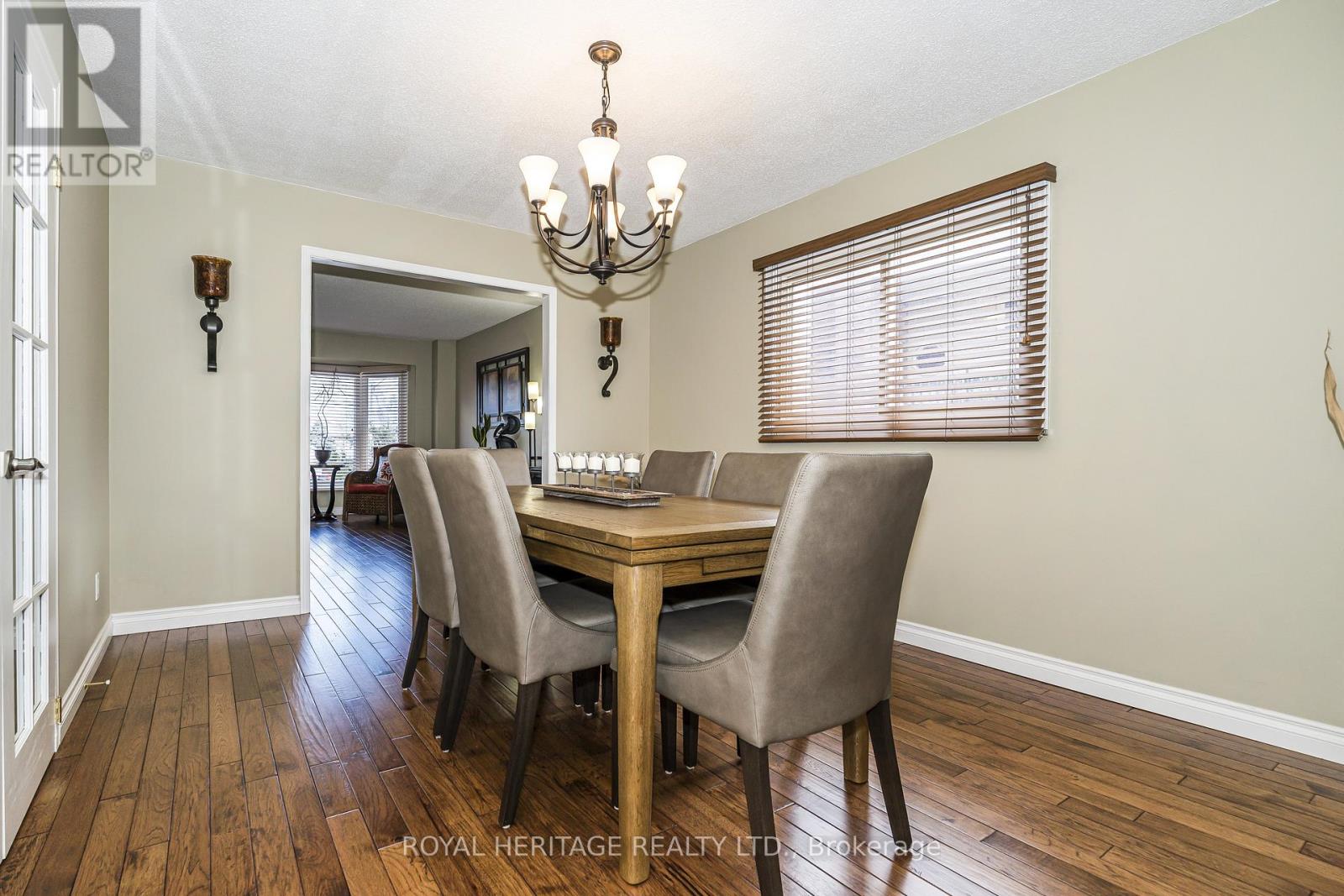525 Sundown Crescent, Pickering, Ontario  L1V 6A8 - Photo 7 - E13114742