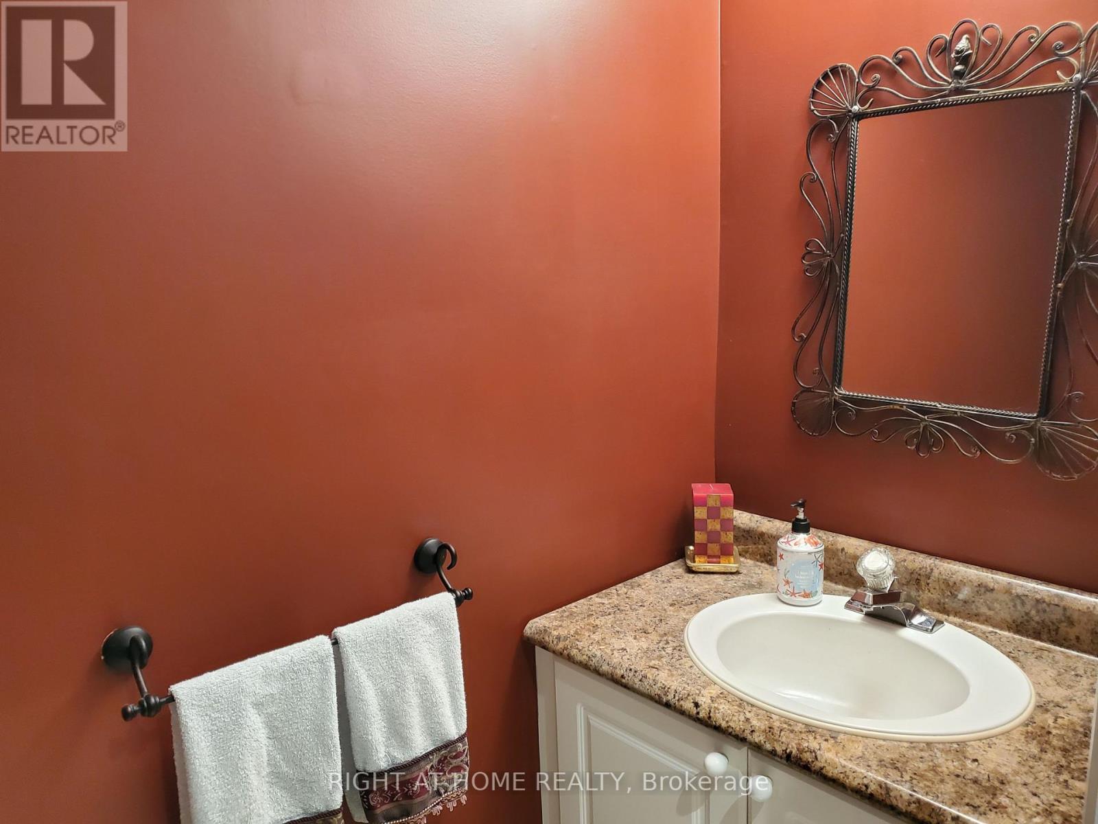 10 Red Ash Drive, Markham, Ontario  L3S 4B6 - Photo 12 - N13114592