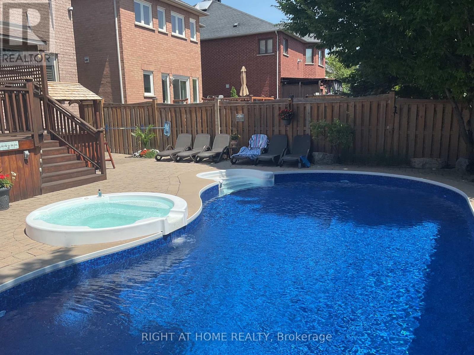 10 Red Ash Drive, Markham, Ontario  L3S 4B6 - Photo 29 - N13114592