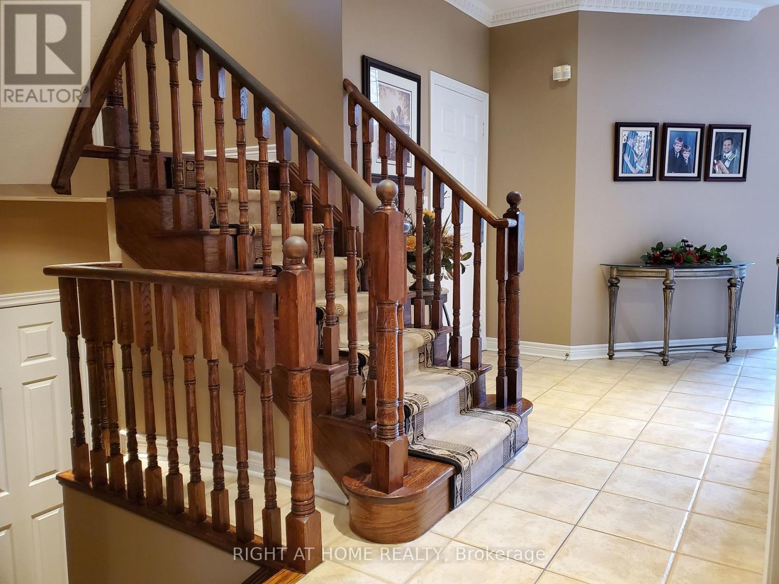 10 Red Ash Drive, Markham, Ontario  L3S 4B6 - Photo 8 - N13114592