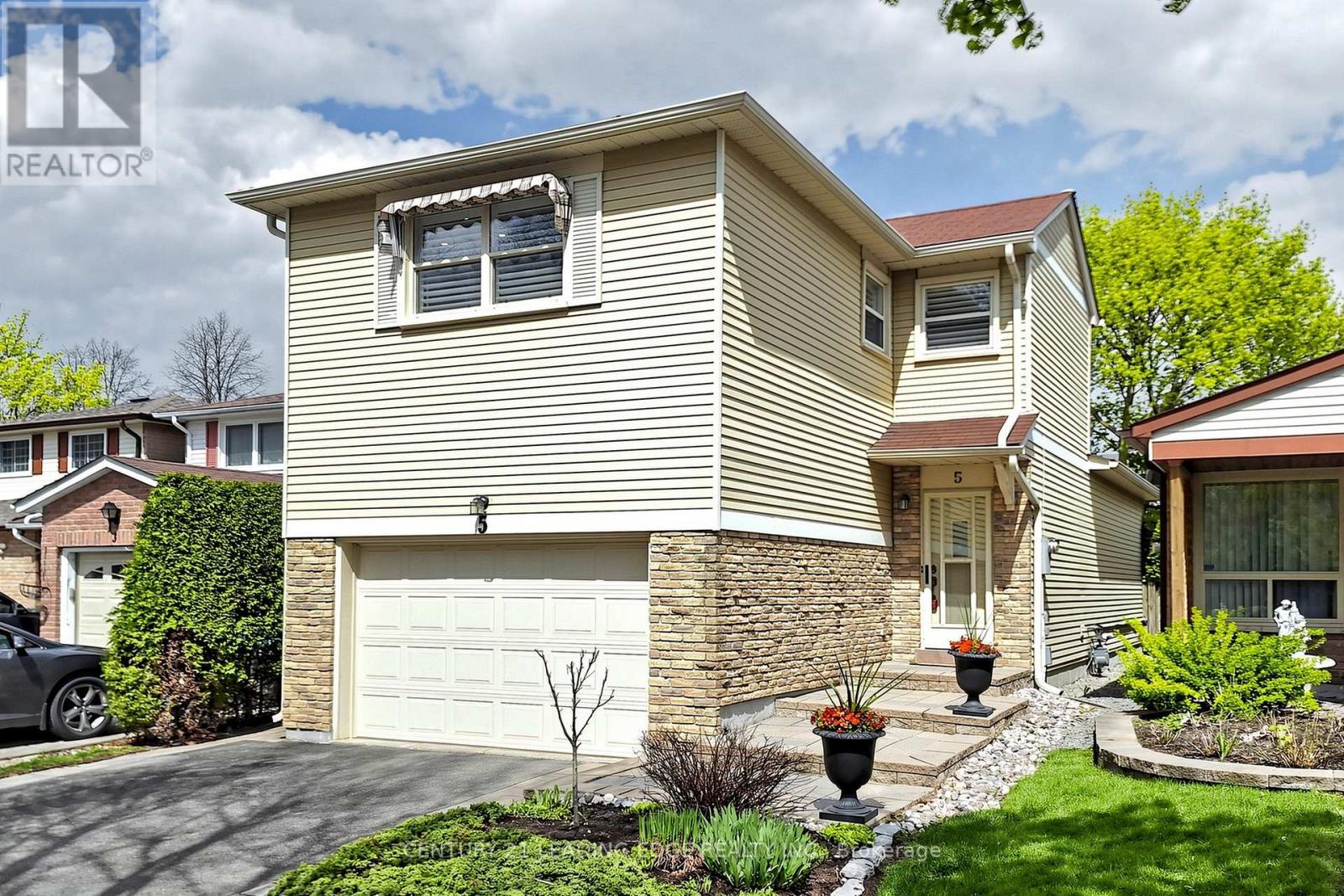 5 MADSEN CRESCENT, Markham, Ontario