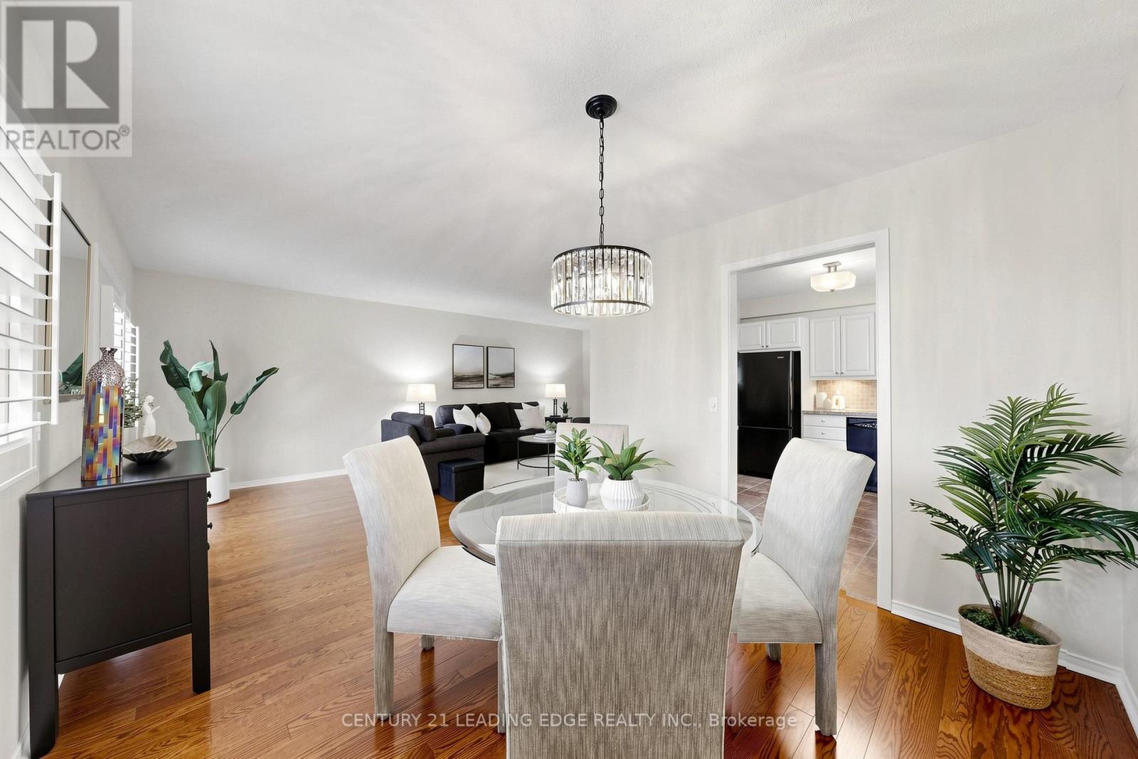 5 Madsen Crescent, Markham, Ontario  L3R 4P2 - Photo 10 - N13114598