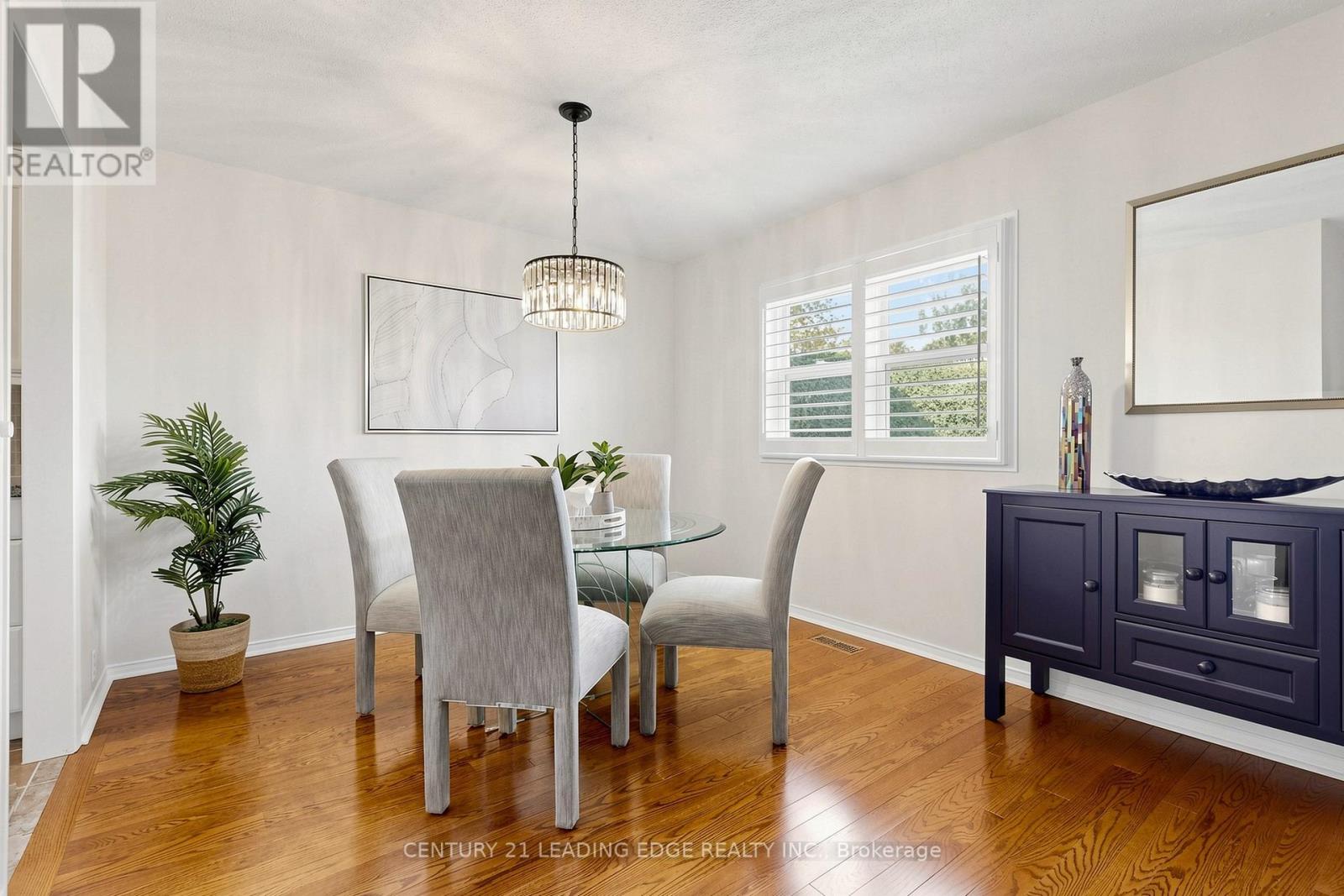 5 Madsen Crescent, Markham, Ontario  L3R 4P2 - Photo 7 - N13114598