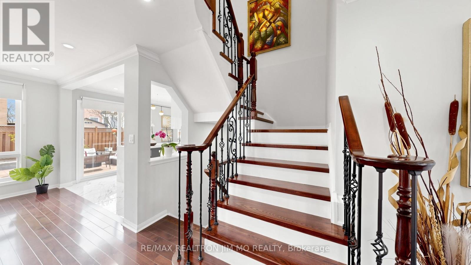 6 Majestic Drive, Markham, Ontario  L6C 2B2 - Photo 14 - N13114620