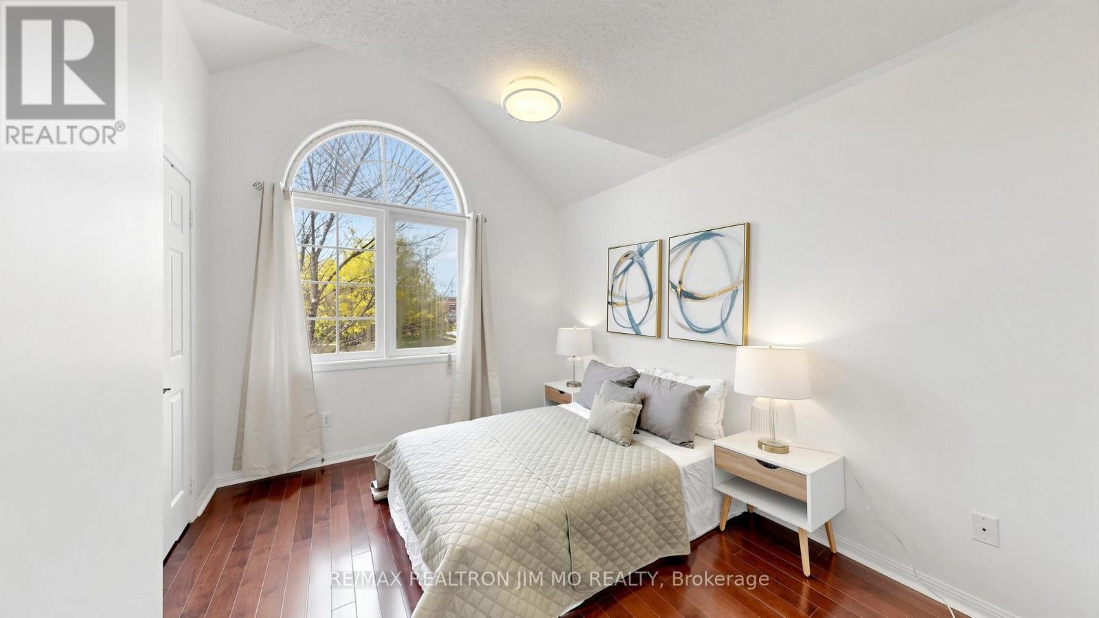 6 Majestic Drive, Markham, Ontario  L6C 2B2 - Photo 38 - N13114620