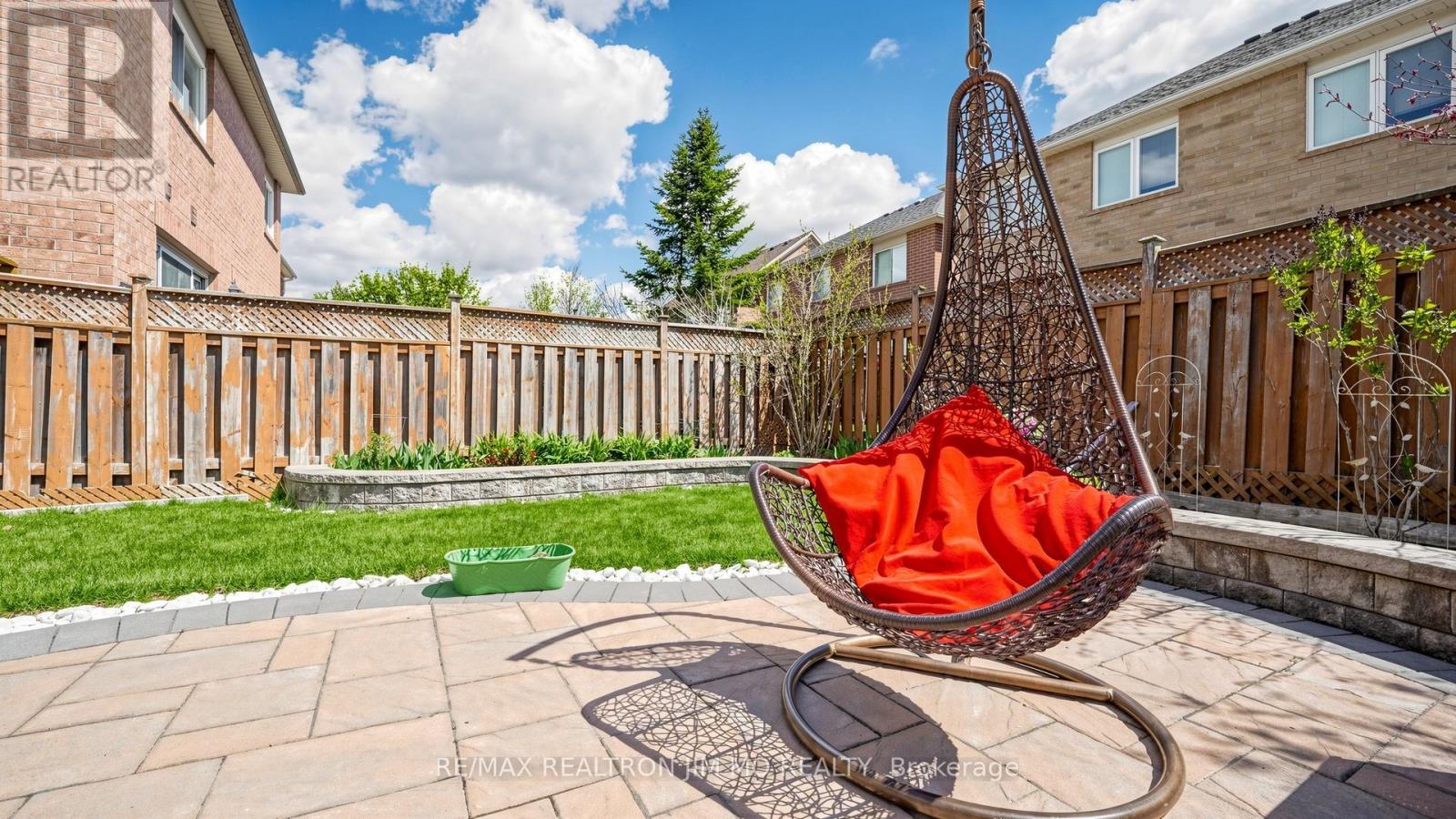 6 Majestic Drive, Markham, Ontario  L6C 2B2 - Photo 44 - N13114620