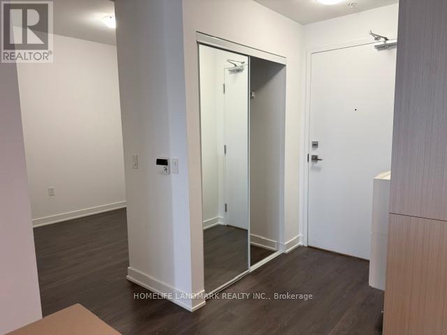 506 - 75 Oneida Crescent, Richmond Hill, Ontario  L4B 0H3 - Photo 2 - N13114636
