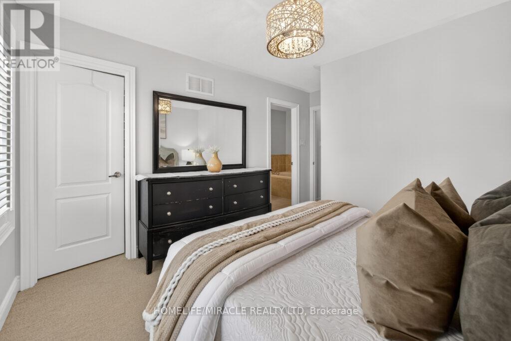 211 Wardlaw Place, Vaughan, Ontario  L4H 3L7 - Photo 28 - N13114660