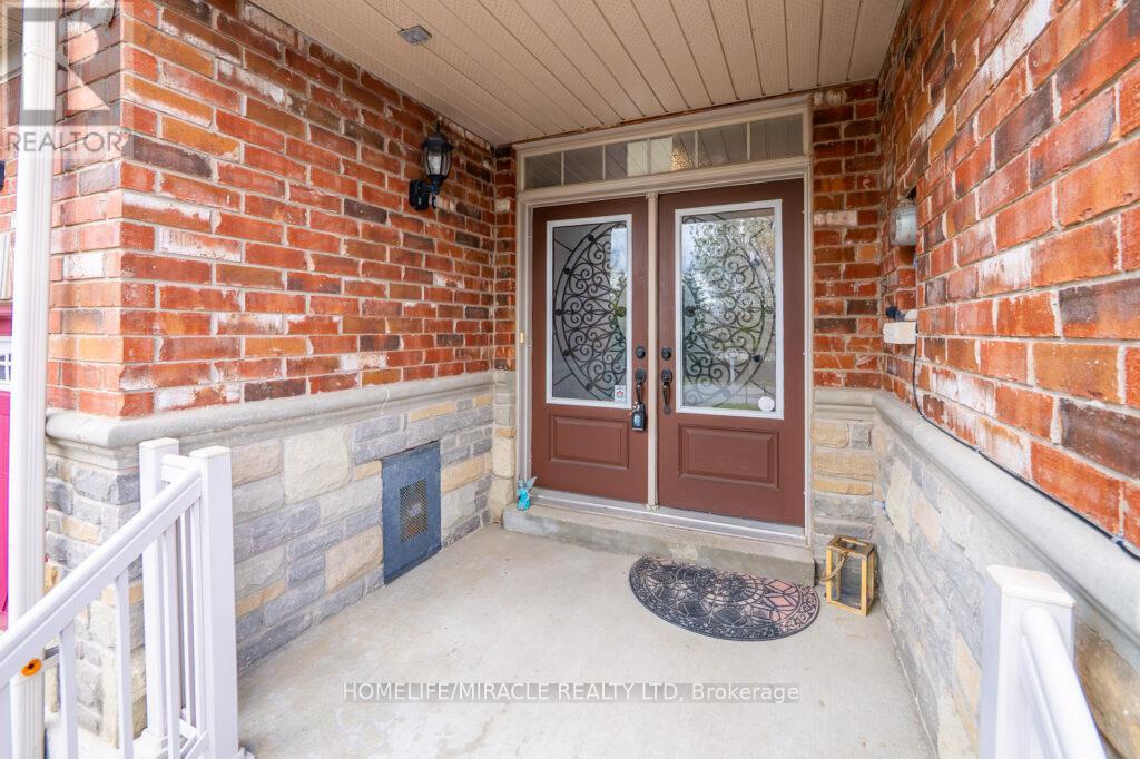 211 Wardlaw Place, Vaughan, Ontario  L4H 3L7 - Photo 4 - N13114660