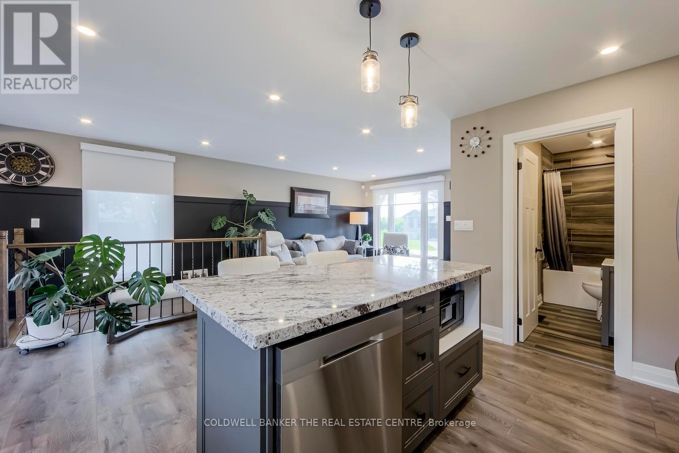 15 Blue Jay Boulevard, Georgina, Ontario  L0E 1N0 - Photo 10 - N13114718