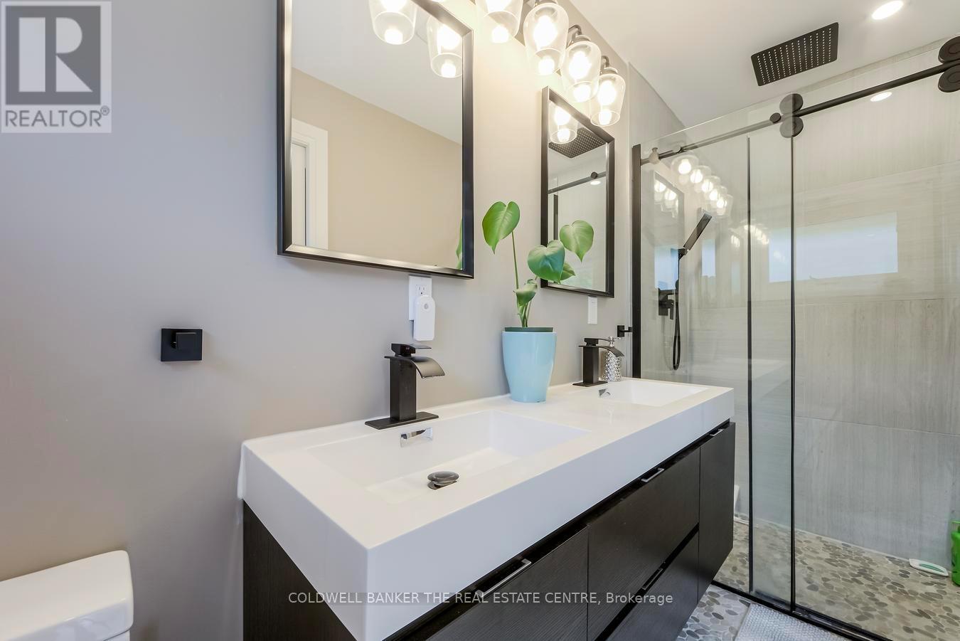 15 Blue Jay Boulevard, Georgina, Ontario  L0E 1N0 - Photo 18 - N13114718