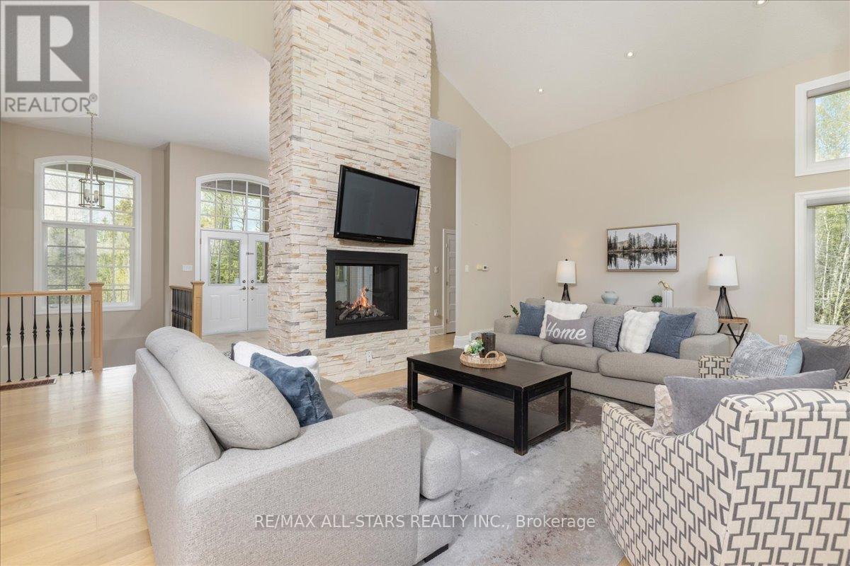 6001 Old Homestead Road, Georgina, Ontario  L0E 1R0 - Photo 10 - N13114752
