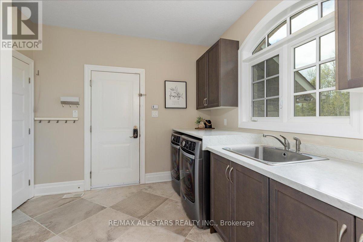 6001 Old Homestead Road, Georgina, Ontario  L0E 1R0 - Photo 18 - N13114752