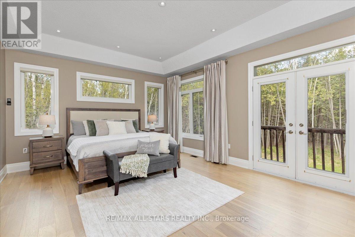 6001 Old Homestead Road, Georgina, Ontario  L0E 1R0 - Photo 19 - N13114752
