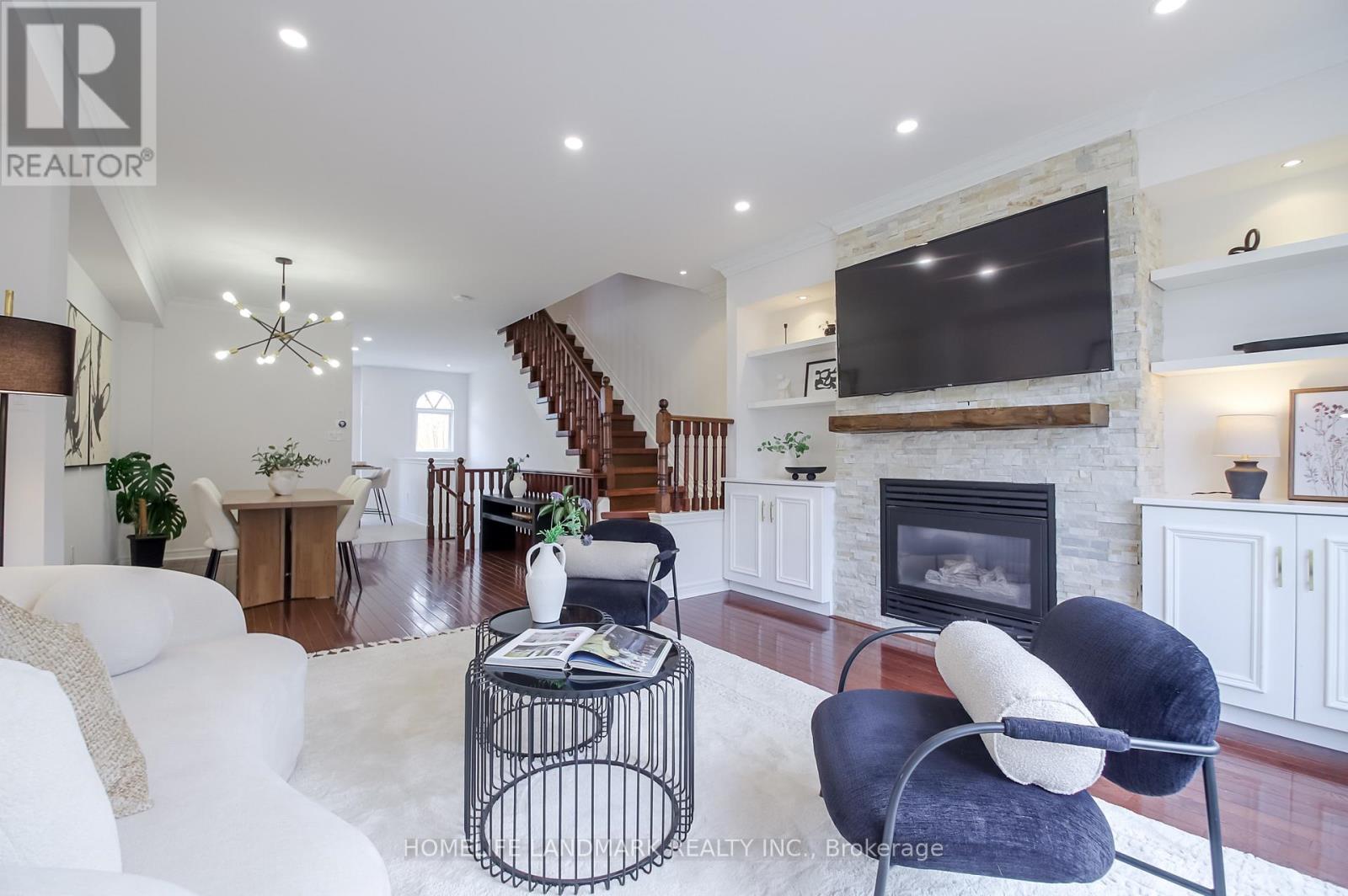 9 - 34 Mendota Road, Toronto, Ontario  M8Y 1E8 - Photo 2 - W13114618