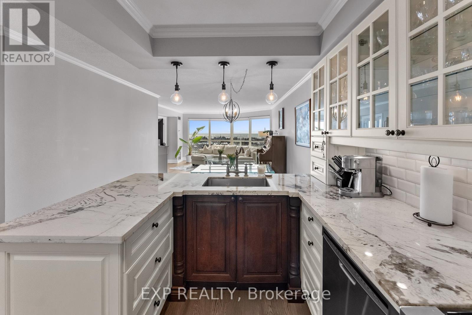 918 - 2261 Lake Shore Boulevard W, Toronto, Ontario  M8V 3X1 - Photo 6 - W13114692