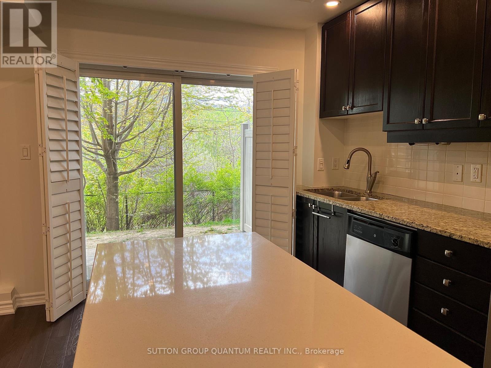 133 - 570 Lolita Gardens, Mississauga, Ontario  L5A 0A1 - Photo 13 - W13114726
