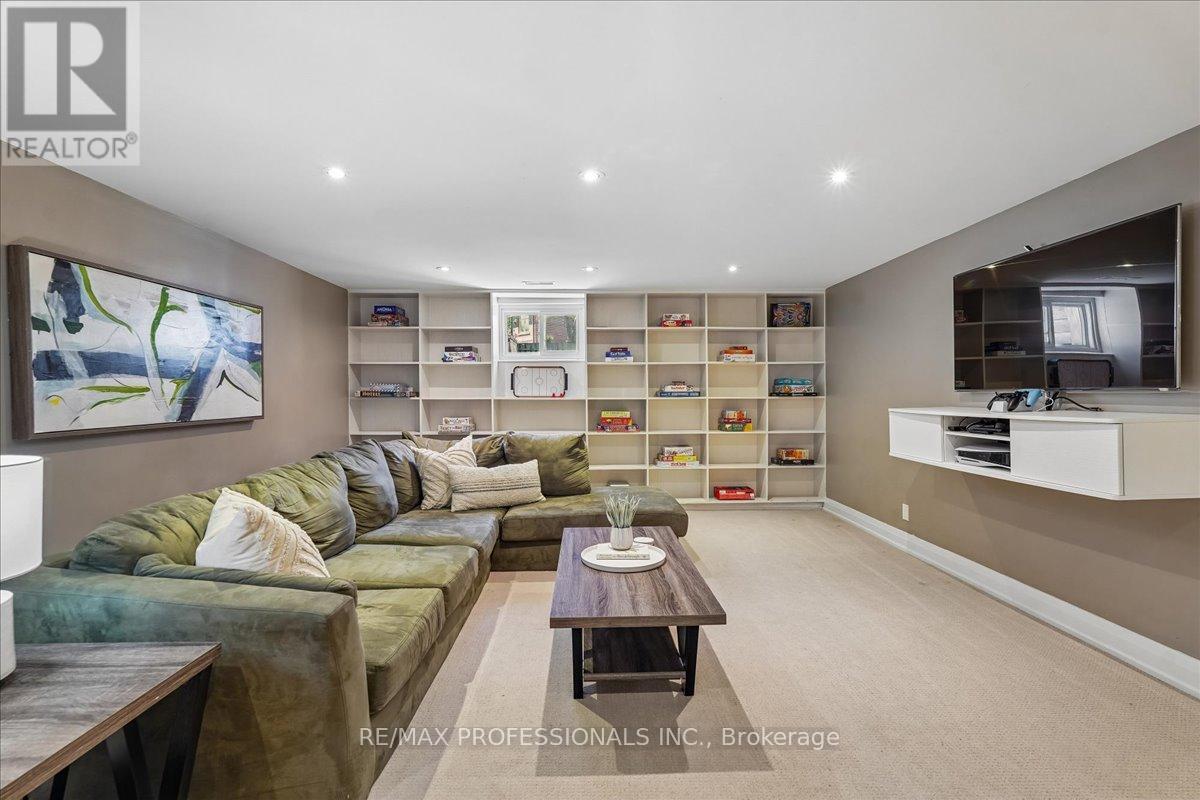 28 Spring Garden Road, Toronto, Ontario  M8Z 3X1 - Photo 14 - W13114730
