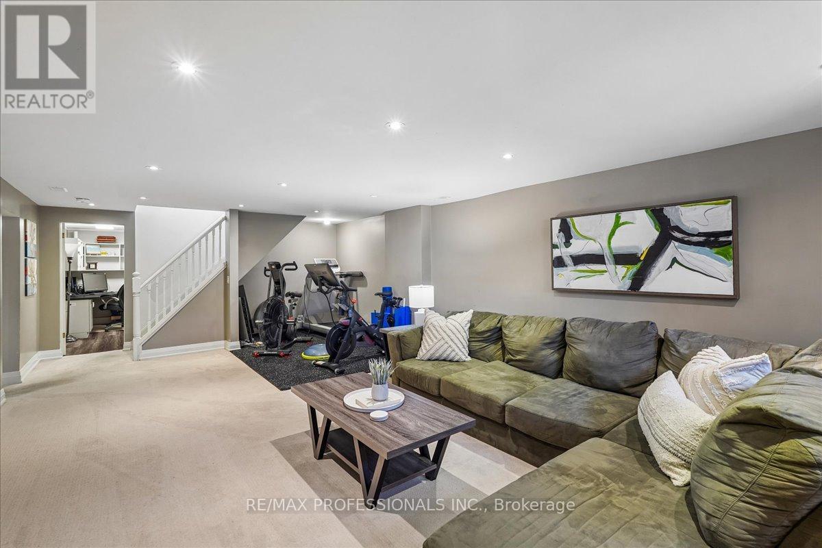 28 Spring Garden Road, Toronto, Ontario  M8Z 3X1 - Photo 15 - W13114730