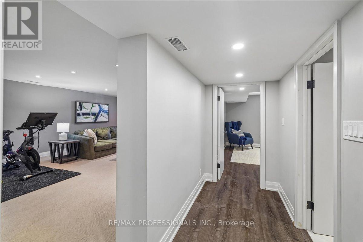 28 Spring Garden Road, Toronto, Ontario  M8Z 3X1 - Photo 16 - W13114730