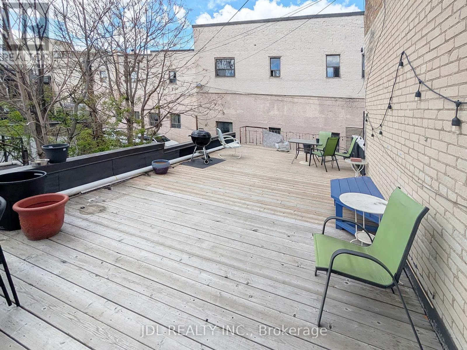 201 - 1294 Bloor Street W, Toronto, Ontario  M6H 1N9 - Photo 9 - W13114786