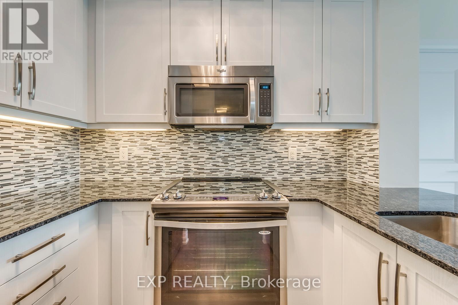 1118 - 1 Old Mill Drive, Toronto, Ontario  M6S 0A1 - Photo 12 - W13114792