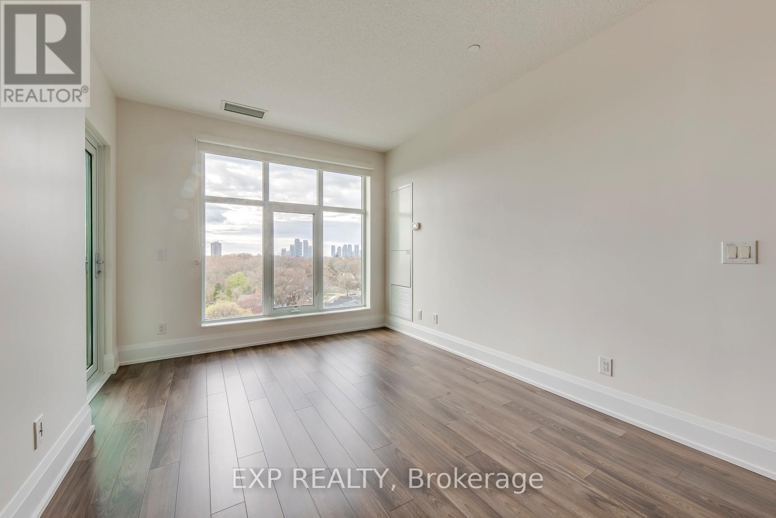 1118 - 1 Old Mill Drive, Toronto, Ontario  M6S 0A1 - Photo 25 - W13114792