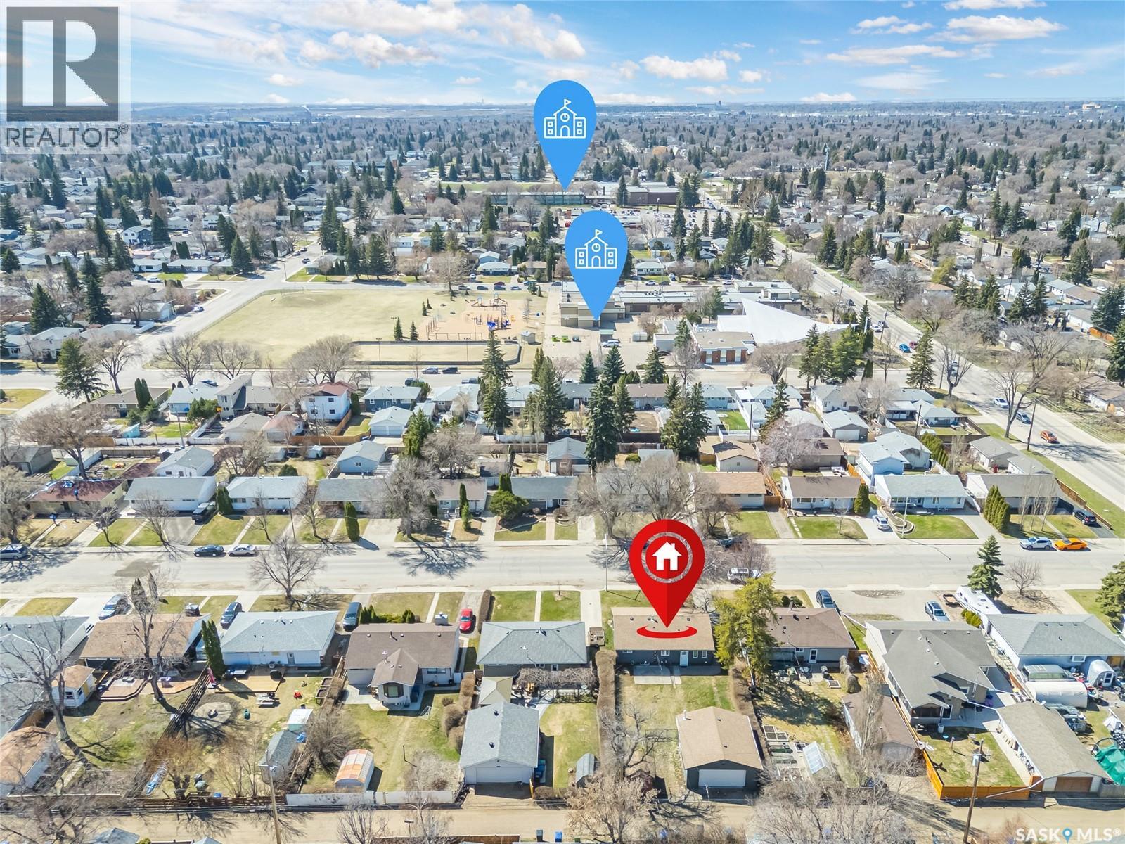 1917 Cairns Avenue, Saskatoon, Saskatchewan  S7J 1T3 - Photo 5 - SK035632