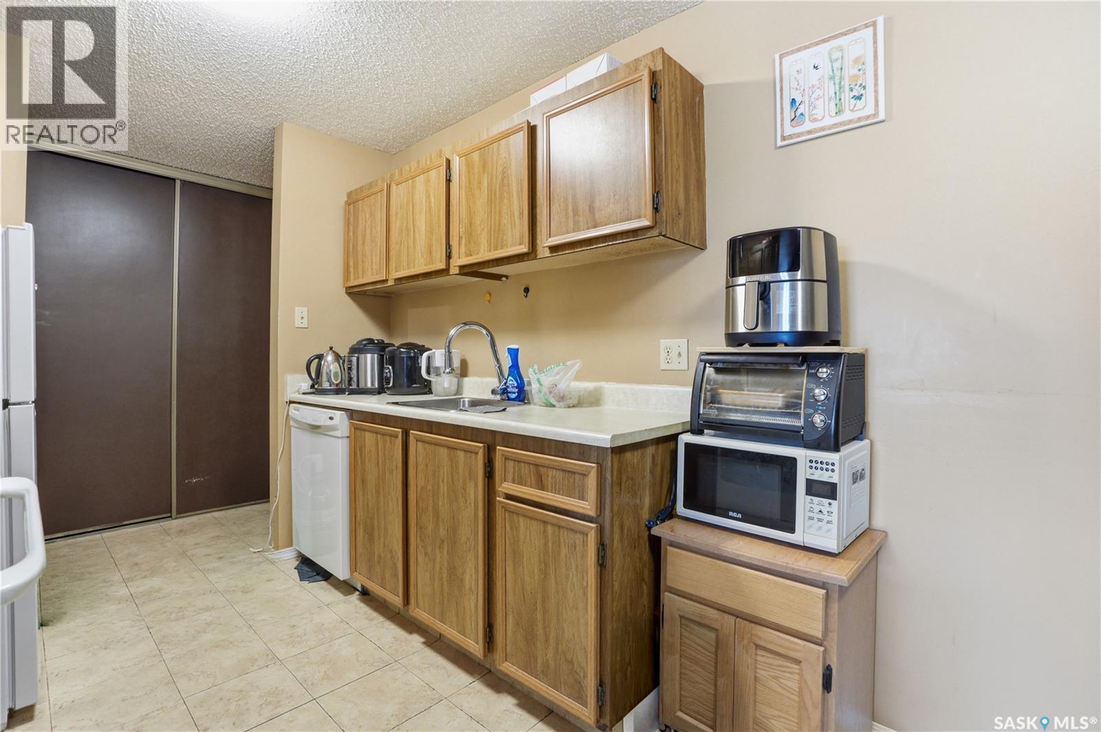 214a 4040 8th Street E, Saskatoon, Saskatchewan  S7H 5L4 - Photo 8 - SK035540