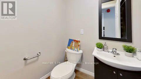 Unit 4 - 117 Erb Street W, Waterloo, Ontario  N2L 1T6 - Photo 7 - X13114566
