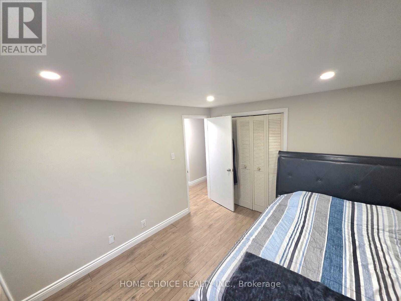 130 Champlain Crescent, Kitchener, Ontario  N2B 2Y6 - Photo 16 - X13114682