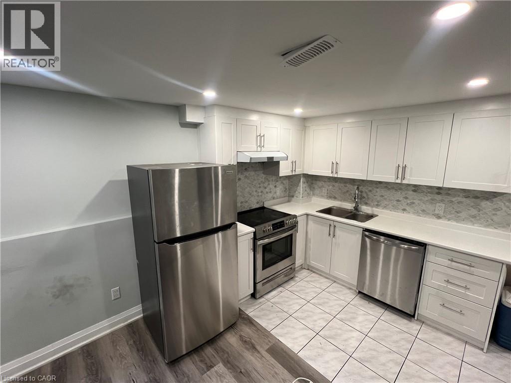 119 Mountain Mint Crescent Unit# Lower, Kitchener, Ontario  N2E 3R7 - Photo 4 - 40829342