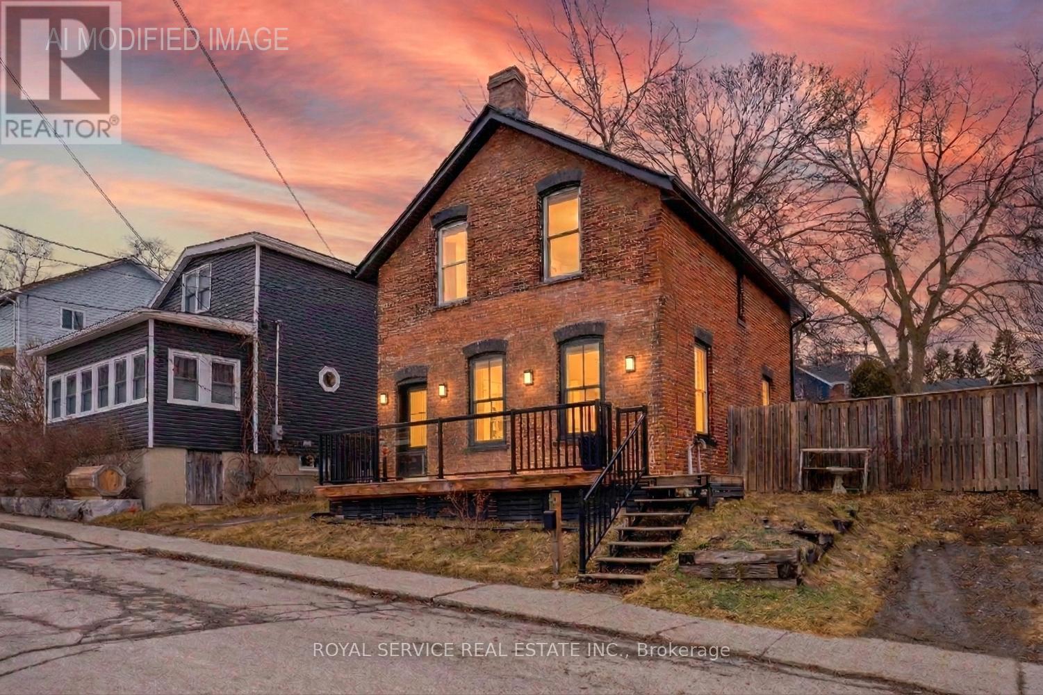 12 Park Street, Port Hope, Ontario  L1A 1C1 - Photo 1 - X13114834
