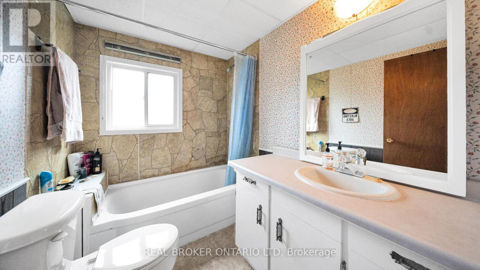 74652 Talbot Crescent, Bluewater, Ontario  N0M 1G0 - Photo 27 - X13114838