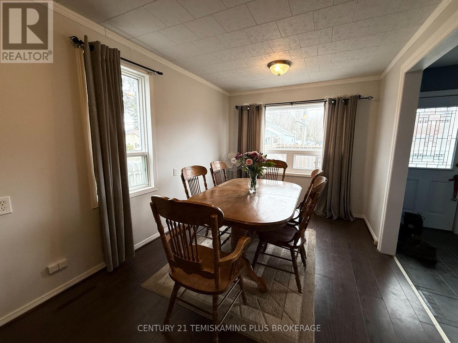 81 First Street, Kirkland Lake, Ontario  P2N 1N4 - Photo 4 - T13114846