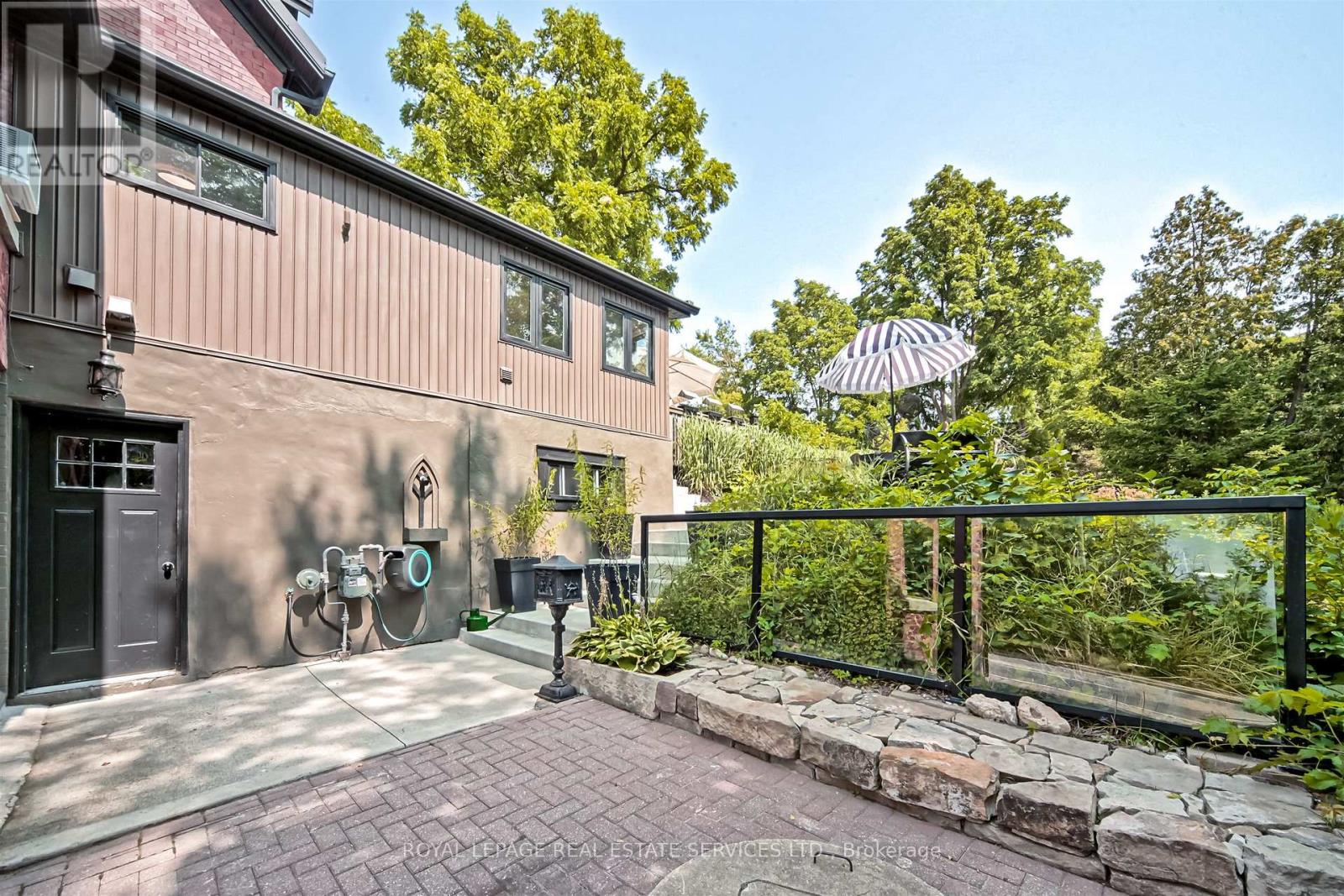 11 Main Street S, Milton, Ontario  L0P 1B0 - Photo 7 - W12794562