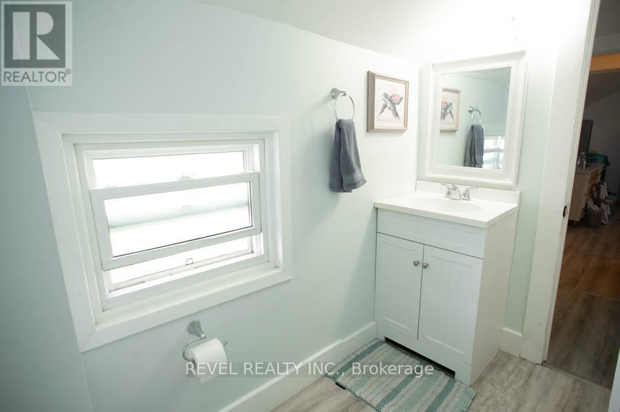 131 Superior Street, Brantford, Ontario  N3S 2L1 - Photo 17 - X13104198