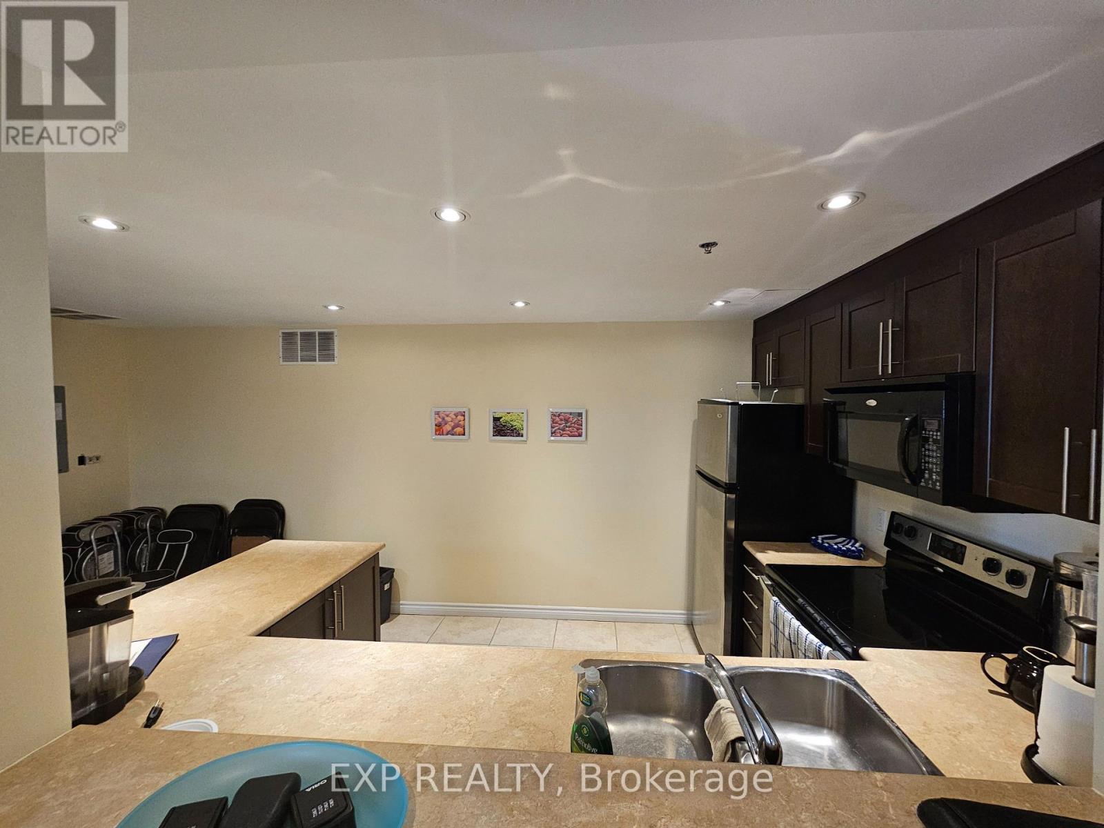 102 - 308 Watson Parkway N, Guelph, Ontario  N1E 0G7 - Photo 32 - X12854364