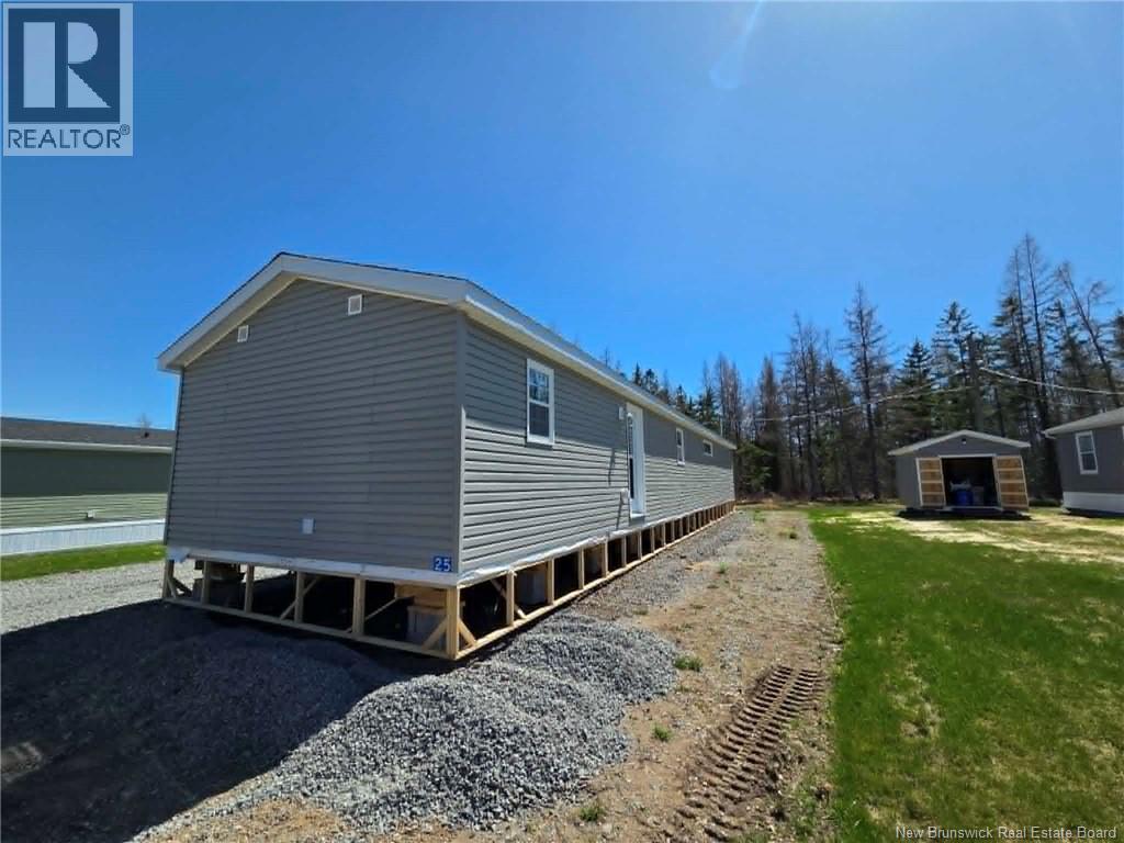 25 Luanne Drive, Waasis, New Brunswick  E3B 9E5 - Photo 12 - NB139237