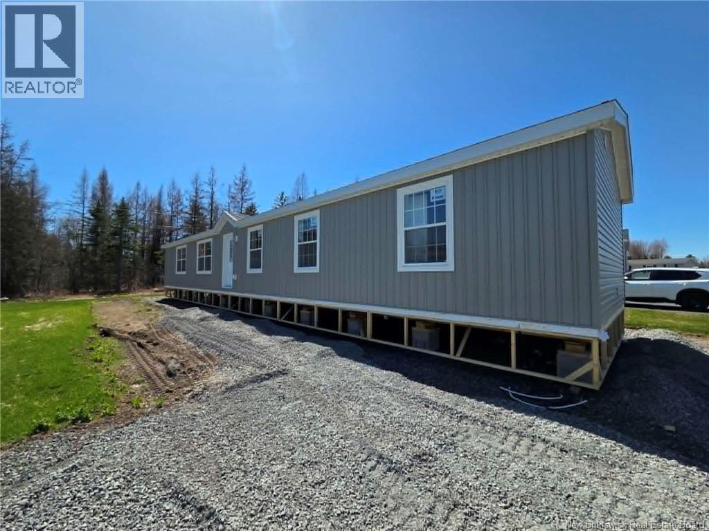 25 Luanne Drive, Waasis, New Brunswick  E3B 9E5 - Photo 13 - NB139237
