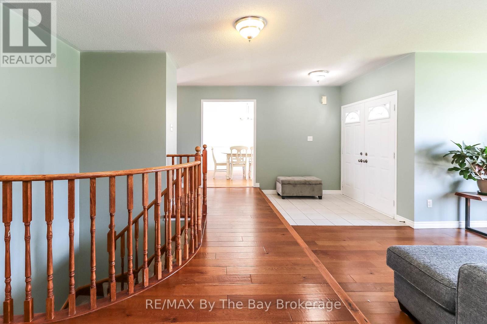 10 Lamont Creek Drive, Wasaga Beach, Ontario  L9Z 1J8 - Photo 16 - S13114802