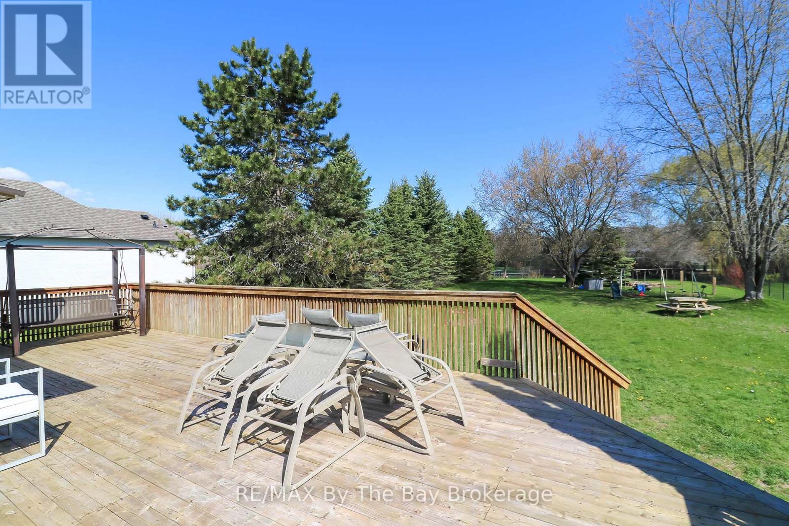 10 Lamont Creek Drive, Wasaga Beach, Ontario  L9Z 1J8 - Photo 25 - S13114802